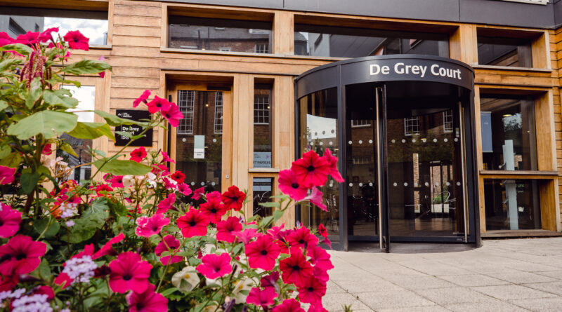 A picture of De Grey building of York St John University is used for the blog about the Facilities and services available to students on campus